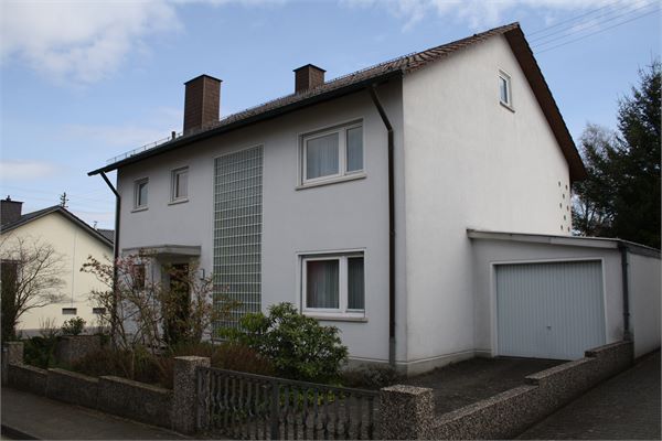 Aussenansicht Einfamilienhaus Mehlingen