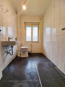 Bad +++Beste LAGE am Pf�lzerwald +++